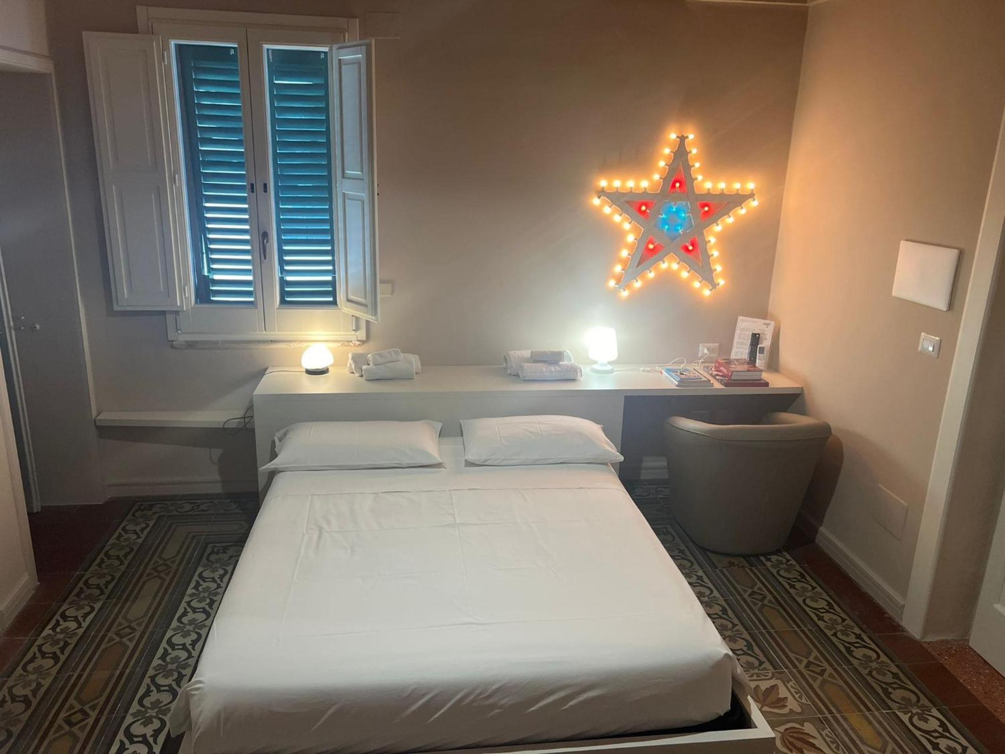 La Naca Della Taranta B&B Галатина Екстериор снимка